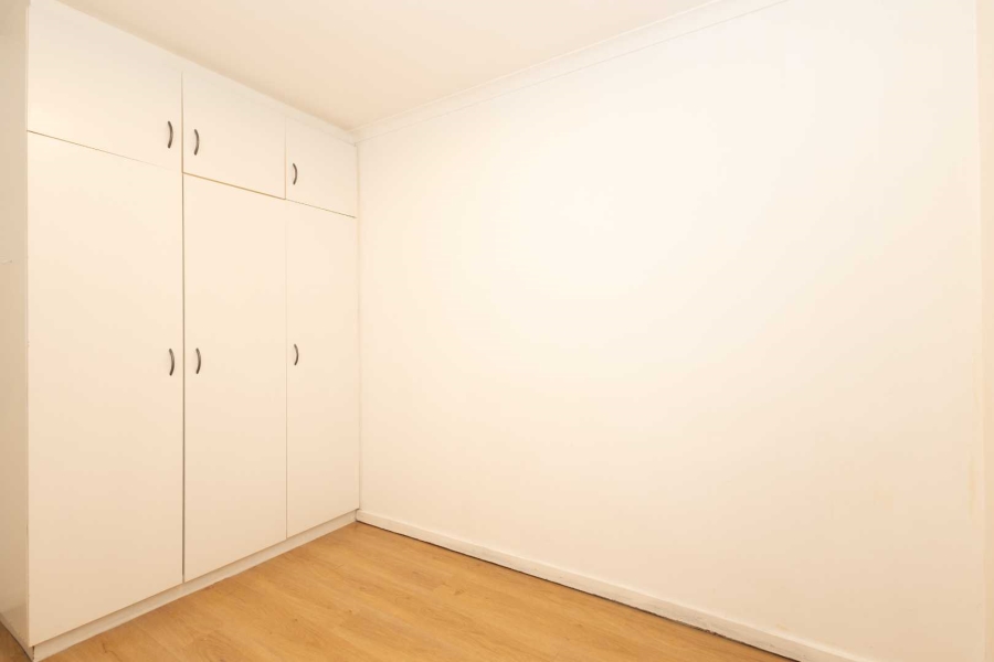 To Let 3 Bedroom Property for Rent in Normandie Western Cape